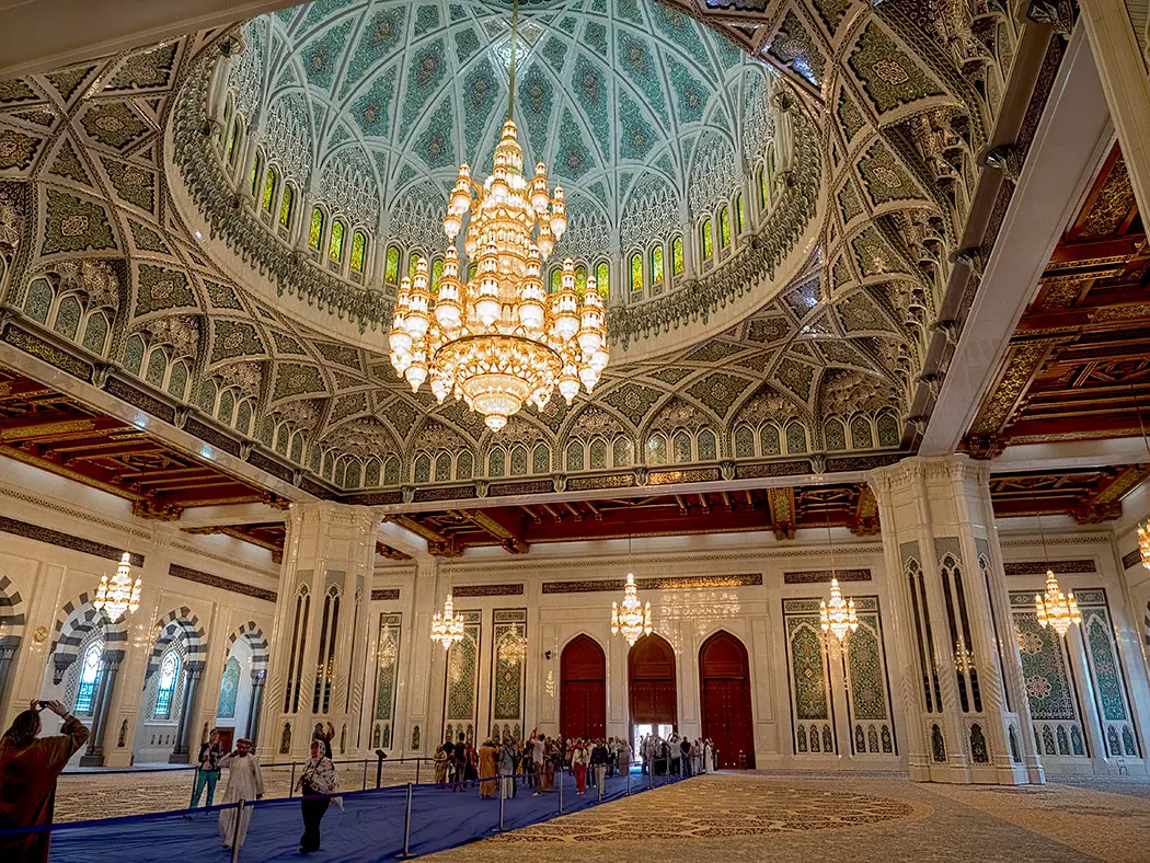 Sultan Qaboos Grand Mosque